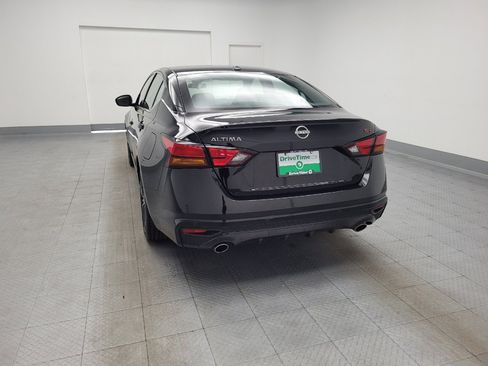 Used 2024 Nissan Altima 2.5 SR FWD image 6