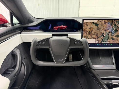 Used 2023 Tesla Model S Plaid AWD/4WD image 19