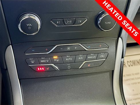 Used 2019 Ford Edge SEL w/ Equipment Group 201A image 17