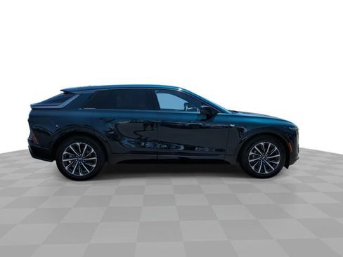 Used 2024 Cadillac Lyriq Sport w/ LPO, Floor Liner Package AWD/4WD image 10