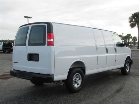 New 2025 Chevrolet Express 3500 Extended w/ Driver Convenience Package RWD image 6