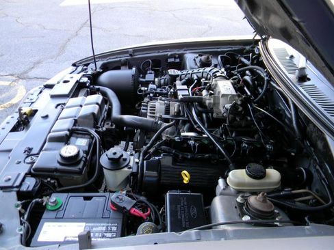 Used 2001 Ford Mustang GT Premium image 21