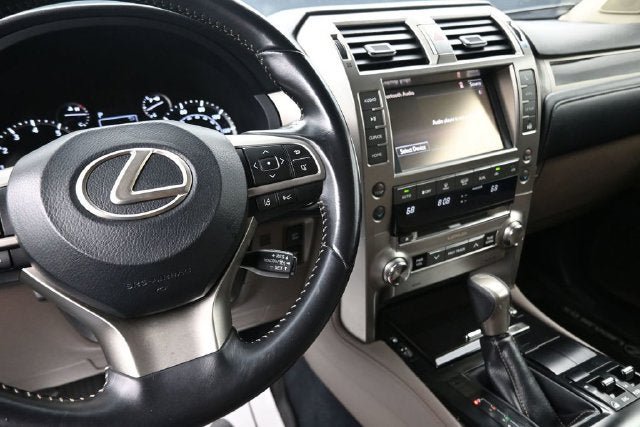 Used 2020 Lexus GX 460 AWD/4WD image 13