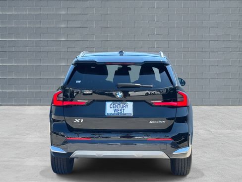Used 2025 BMW X1 xDrive28i w/ Convenience Package image 3