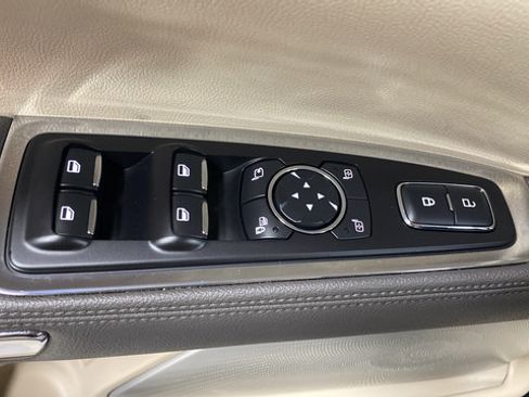 Used 2018 Lincoln Continental Reserve AWD/4WD image 22