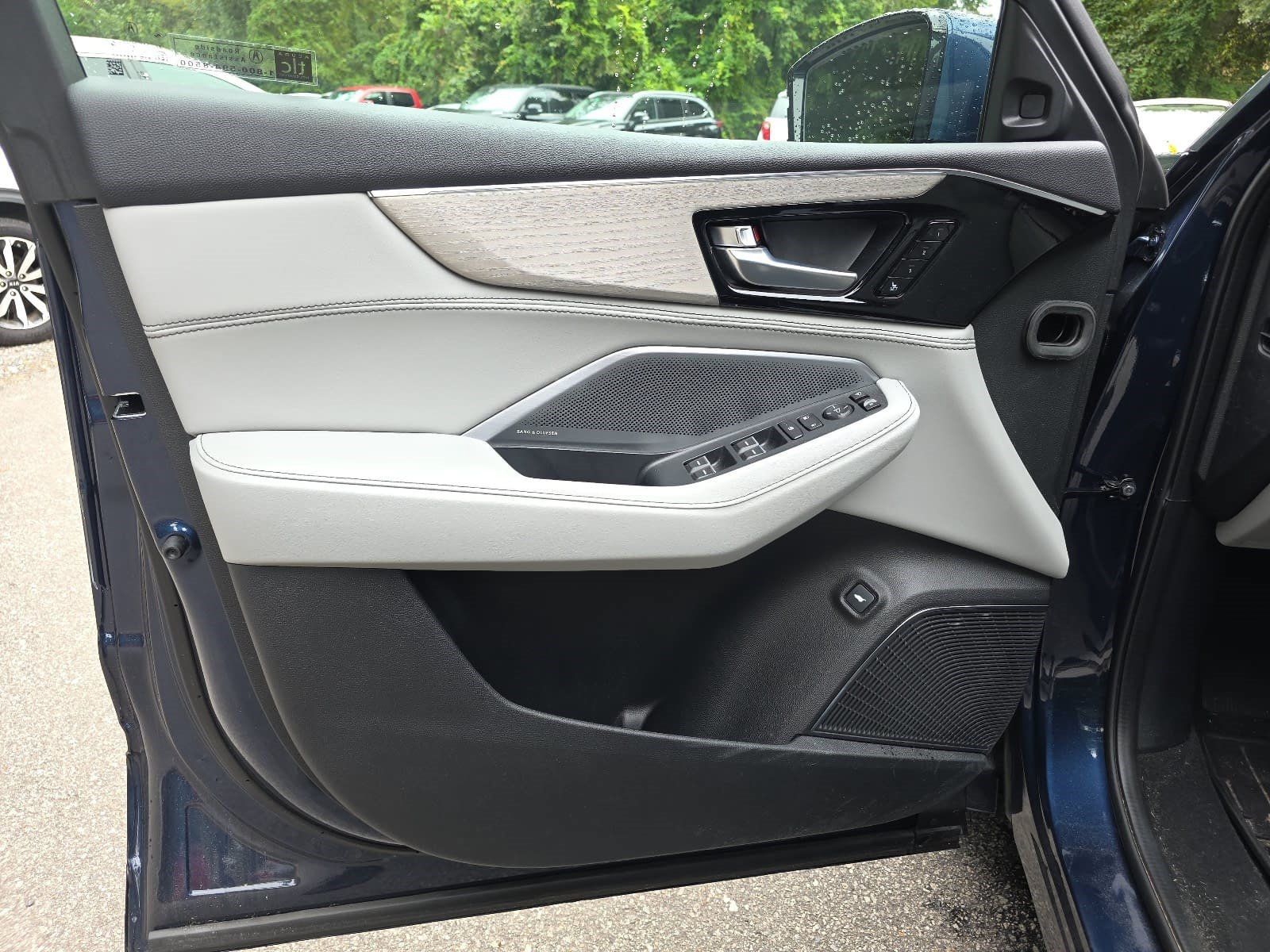 Used 2026 Acura MDX w/ Advance Package AWD/4WD image 19