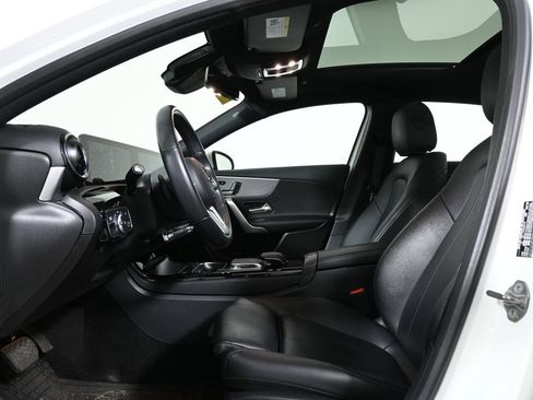 Certified 2019 Mercedes-Benz A 220 4MATIC image 3