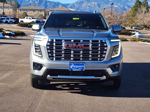 New 2026 GMC Yukon Denali w/ Denali Reserve Package image 5