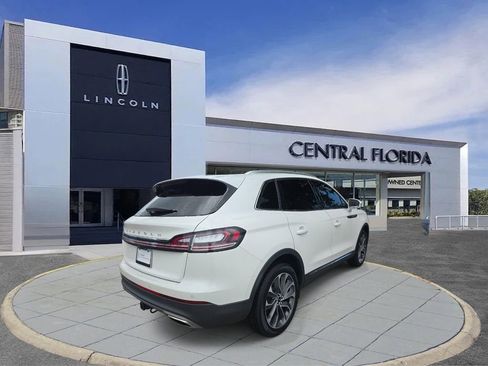 Certified 2023 Lincoln Nautilus Reserve w/ Class II Trailer Tow Package FWD image 4