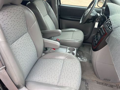 Used 2007 Chevrolet Uplander LT w/ Convenience Package image 16