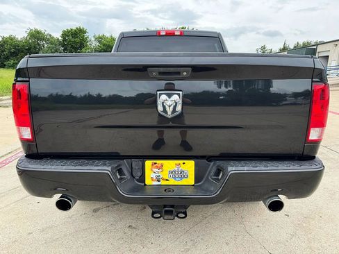 Used 2015 RAM 1500 Express RWD image 5