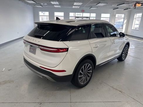 Used 2023 Lincoln Corsair Reserve image 13