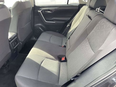 Used 2024 Toyota RAV4 XLE FWD image 22