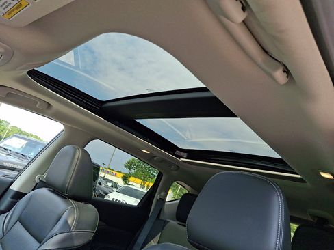 Used 2023 Nissan Murano SL w/ SL Moonroof Package AWD/4WD image 25