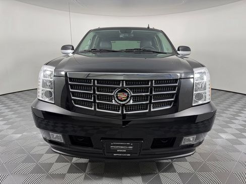 Used 2013 Cadillac Escalade EXT Premium AWD/4WD image 7
