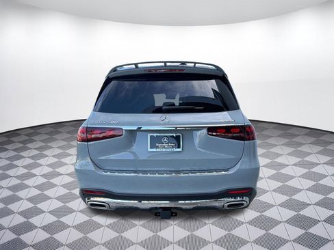 New 2026 Mercedes-Benz GLS 580 4MATIC image 9