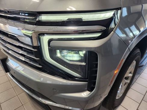 Used 2025 Chevrolet Tahoe LT AWD/4WD image 7