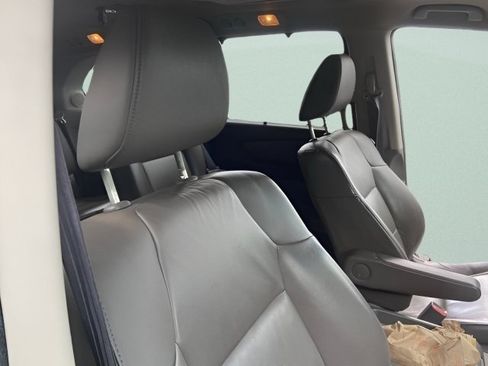 Used 2012 Honda Odyssey Touring image 13