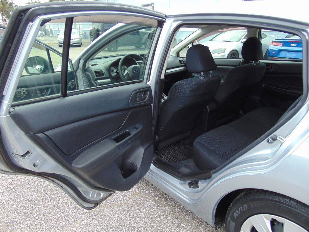 Used 2014 Subaru Impreza 2.0i w/ Popular Package #1 AWD/4WD image 16