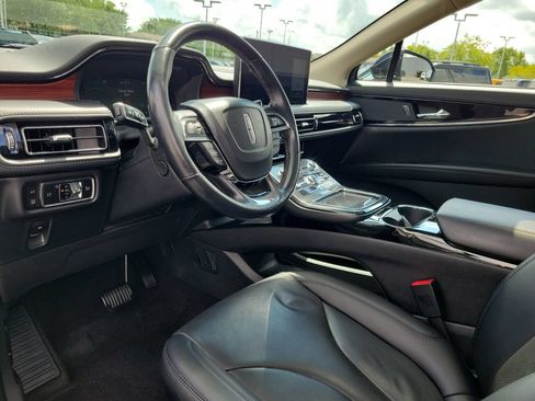 Certified 2023 Lincoln Nautilus Reserve w/ Class II Trailer Tow Package AWD/4WD image 21