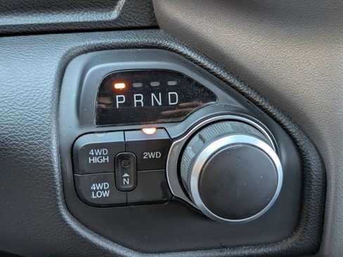 Used 2024 RAM 2500 Big Horn w/ Bed Utility Group image 30