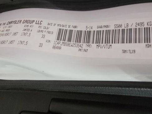 Used 2014 Jeep Cherokee Trailhawk w/ Technology Group image 51