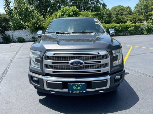 Used 2017 Ford F150 Platinum w/ Equipment Group 701A Luxury AWD/4WD image 24