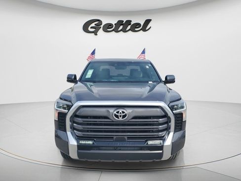 Used 2025 Toyota Tundra Limited image 18