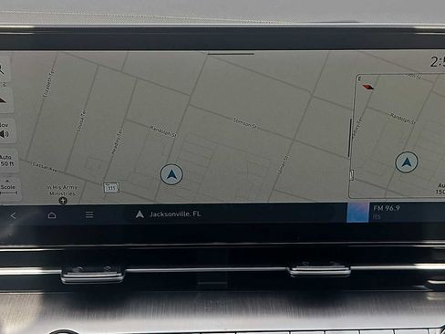 Used 2024 Hyundai Kona Limited FWD image 20