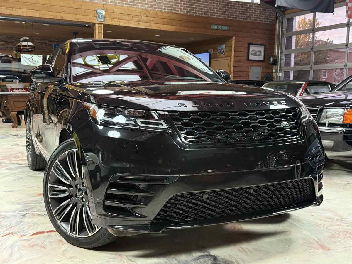 Used 2020 Land Rover Range Rover Velar R-Dynamic S AWD/4WD image 3