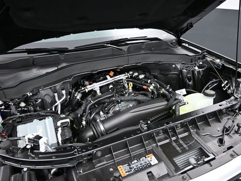 New 2026 Ford Explorer Active w/ Active Comfort Package image 11