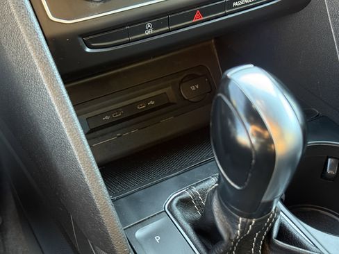 Used 2021 Volkswagen Atlas Cross Sport S FWD image 23