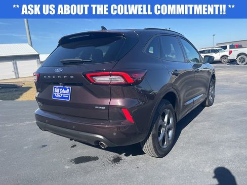 Used 2023 Ford Escape ST-Line w/ Tech Pack #1 image 4