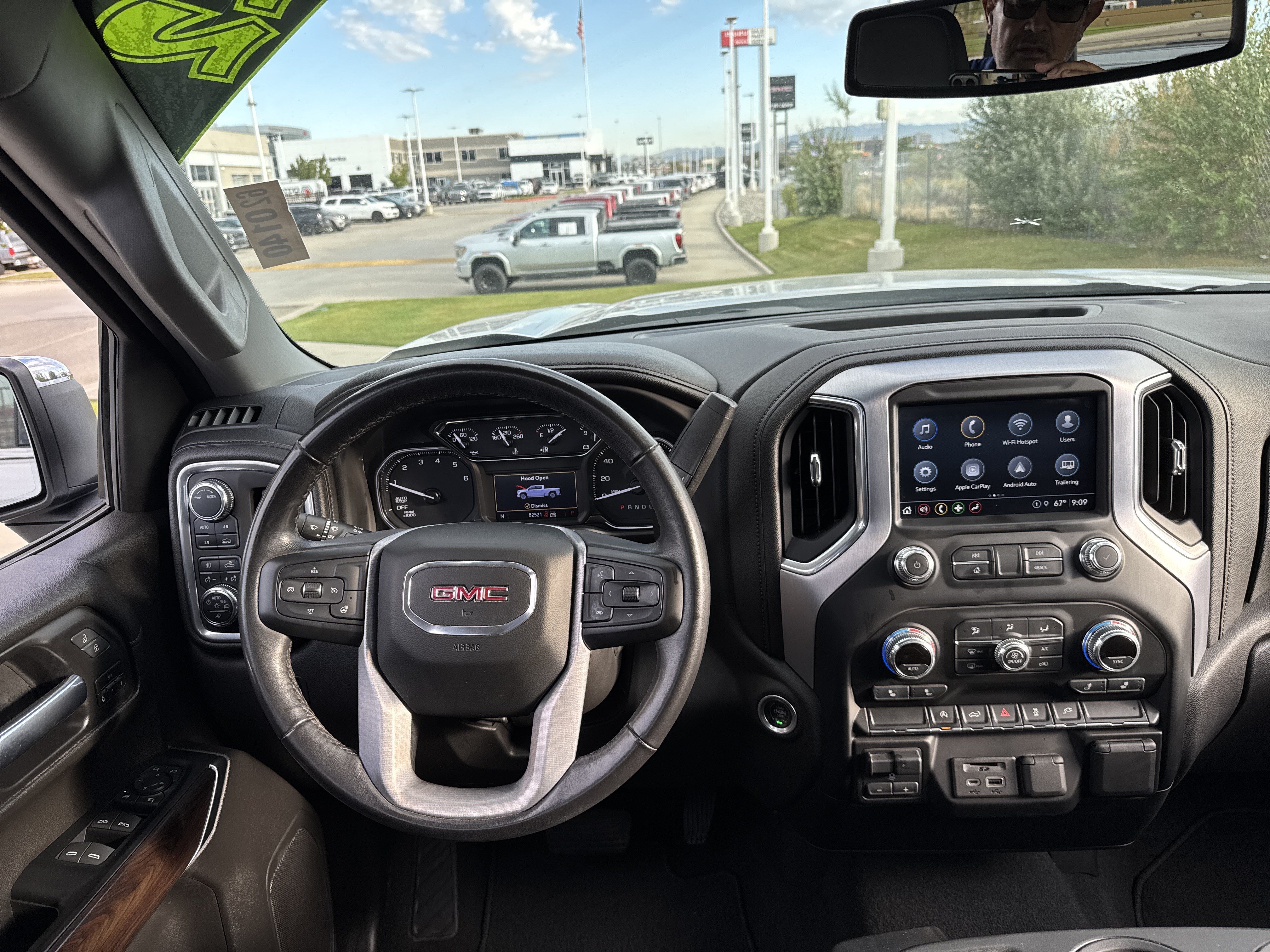 Used 2022 GMC Sierra 1500 SLT AWD/4WD image 19
