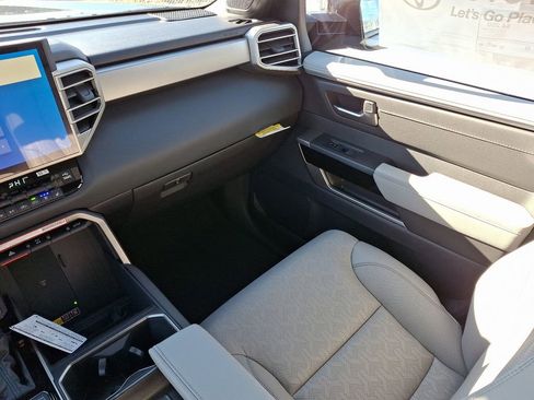 New 2025 Toyota Tundra Limited w/ TRD Off-Road Package image 11