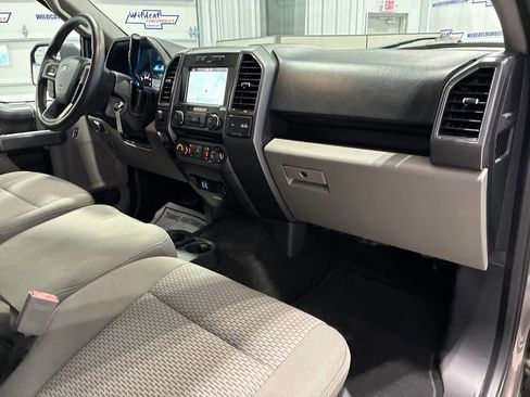 Used 2018 Ford F150 XLT w/ Equipment Group 302A Luxury AWD/4WD image 34