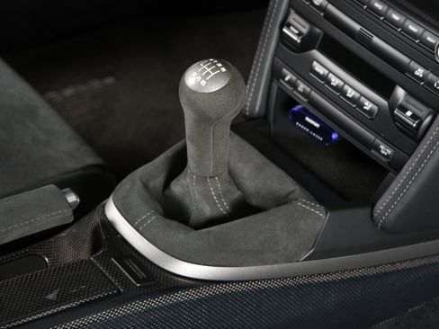 Used 2011 Porsche 911 GT2 RS RWD image 38