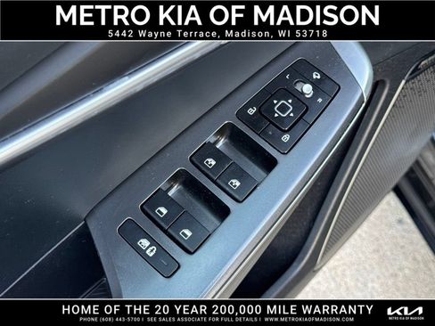 Used 2024 Kia EV6 Wind w/ Wind Technology Package AWD/4WD image 12