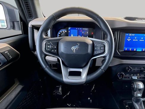 Used 2022 Ford Bronco Wildtrak AWD/4WD image 6