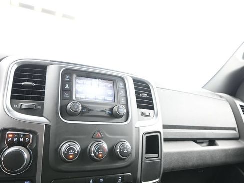 Used 2024 RAM 1500 Warlock AWD/4WD image 18