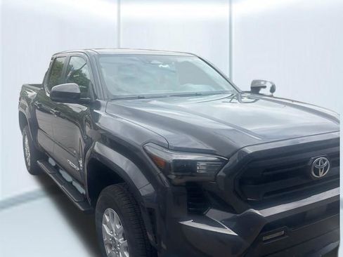 Used 2024 Toyota Tacoma SR5 image 13