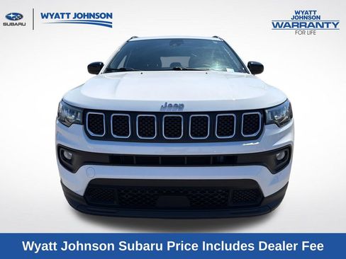 Used 2024 Jeep Compass Latitude AWD/4WD image 11