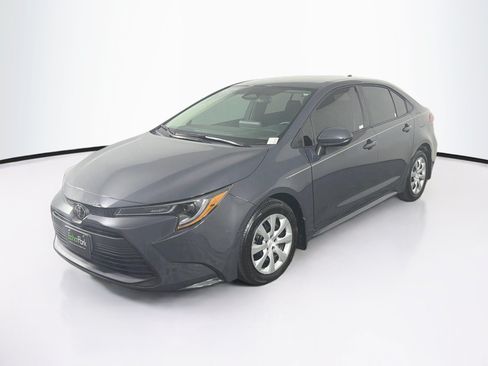 Used 2026 Toyota Corolla LE FWD image 3