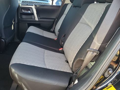 Used 2022 Toyota 4Runner SR5 AWD/4WD image 14