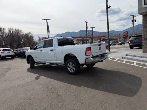Used 2024 RAM 2500 Big Horn AWD/4WD image 10