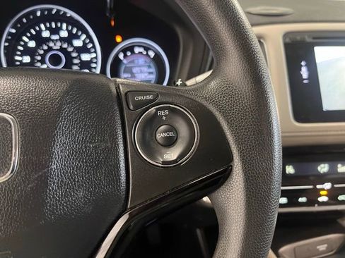 Used 2016 Honda HR-V EX image 25