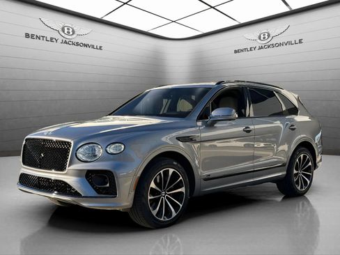 Used 2022 Bentley Bentayga image 7