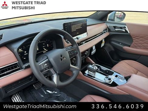 New 2026 Mitsubishi Outlander SEL FWD image 5
