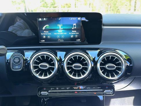 Used 2021 Mercedes-Benz A 220 image 27