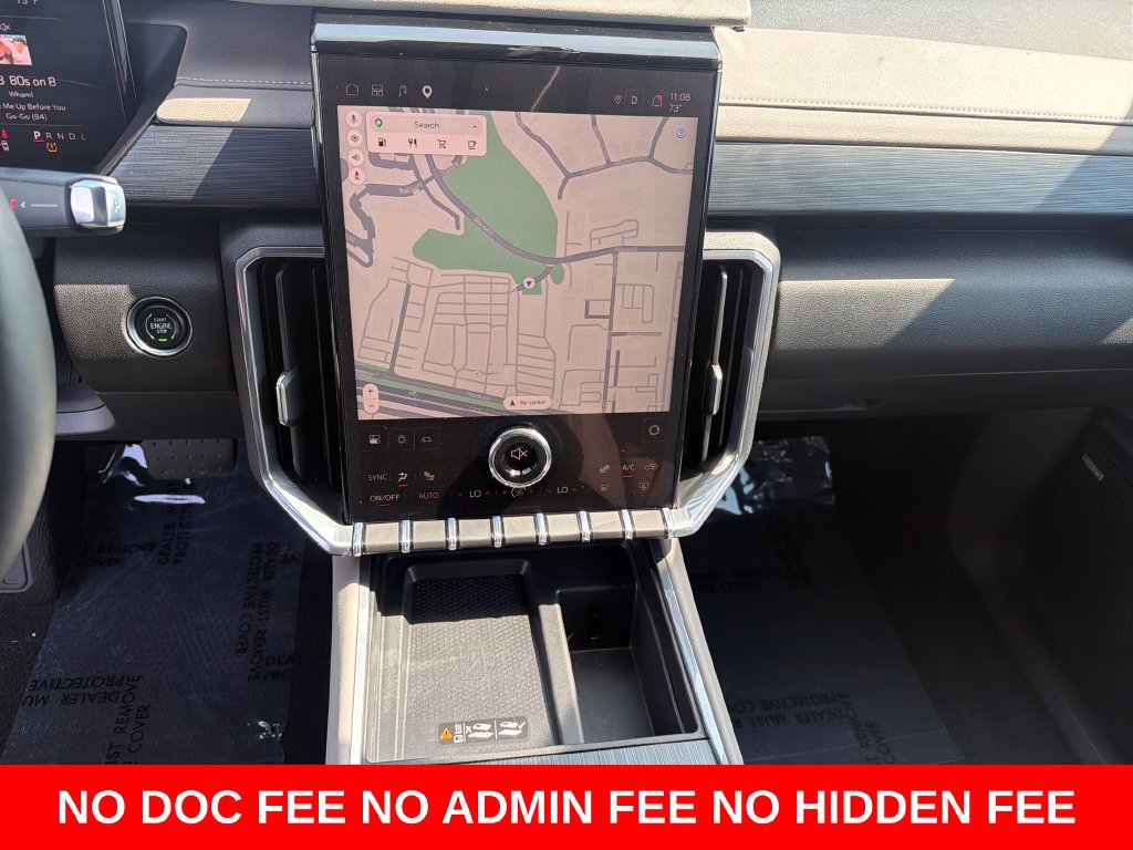 Used 2026 GMC Acadia Elevation w/ Elevation Premium Package FWD image 17